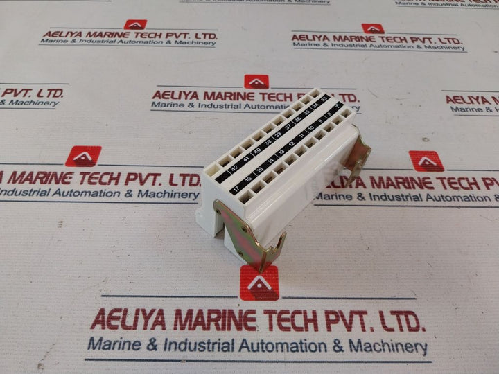 Abb 239366 R 002 Sliding Contacts For Electrical Accessories