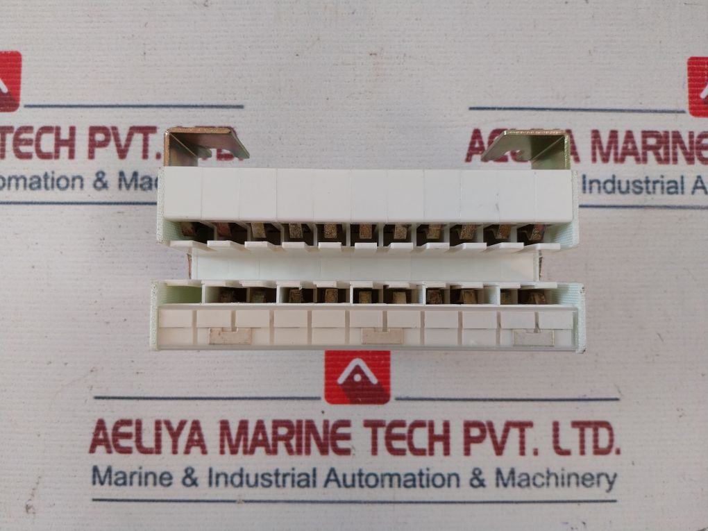 Abb 239366 R 002 Sliding Contacts For Electrical Accessories