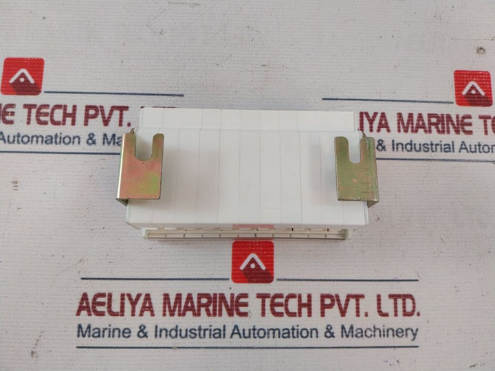 Abb 239366 R 002 Sliding Contacts For Electrical Accessories