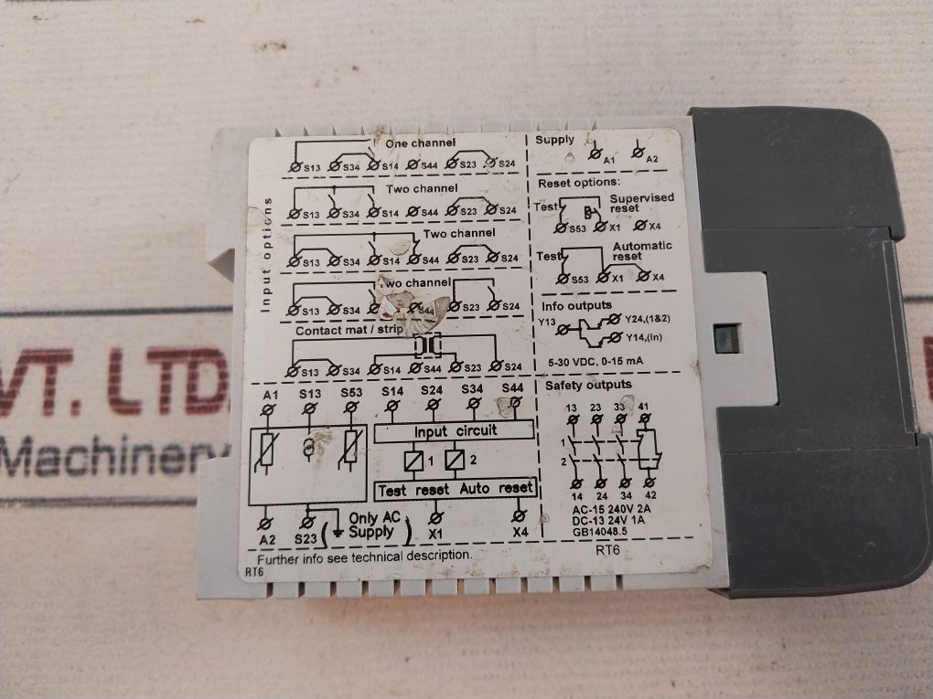 Abb 2Tla0100026R0400 Safety Relay 5-30 Vdc 0-15 Ma