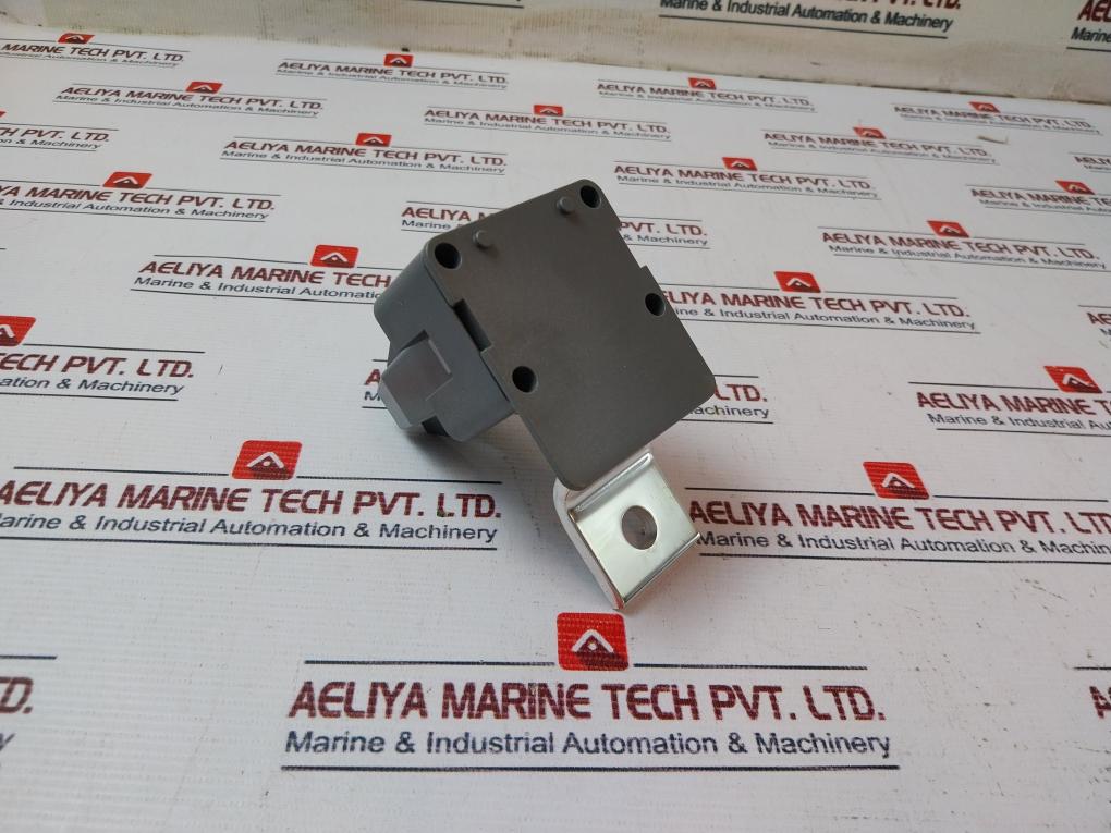 Abb 3Aua0000119227 X8X Quick Connector Kit