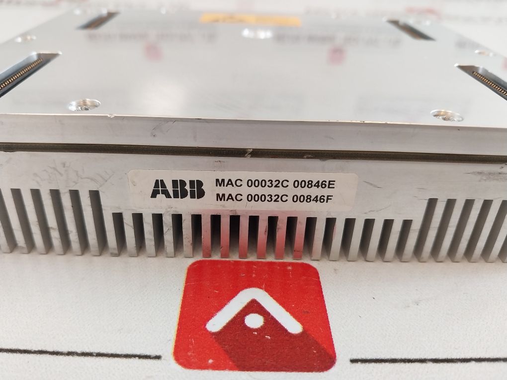 Abb 3Bhe020455R0001 Control System Pp D103 B01
