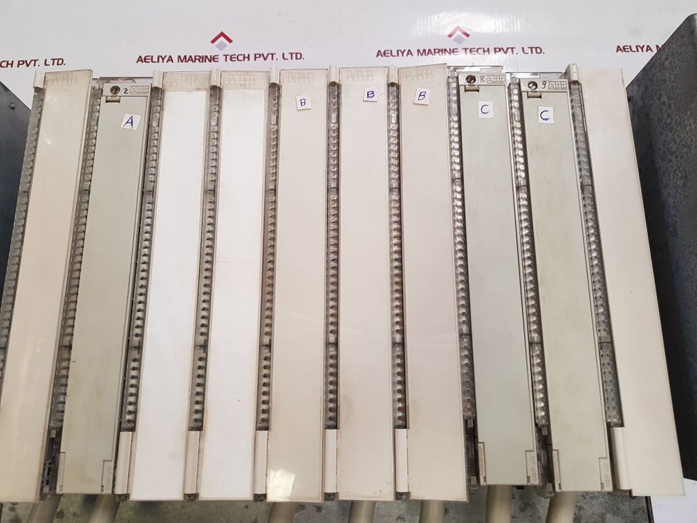 Abb 3Bsc390012,3Bsc390009,3Bht 100011R1 Module Rack