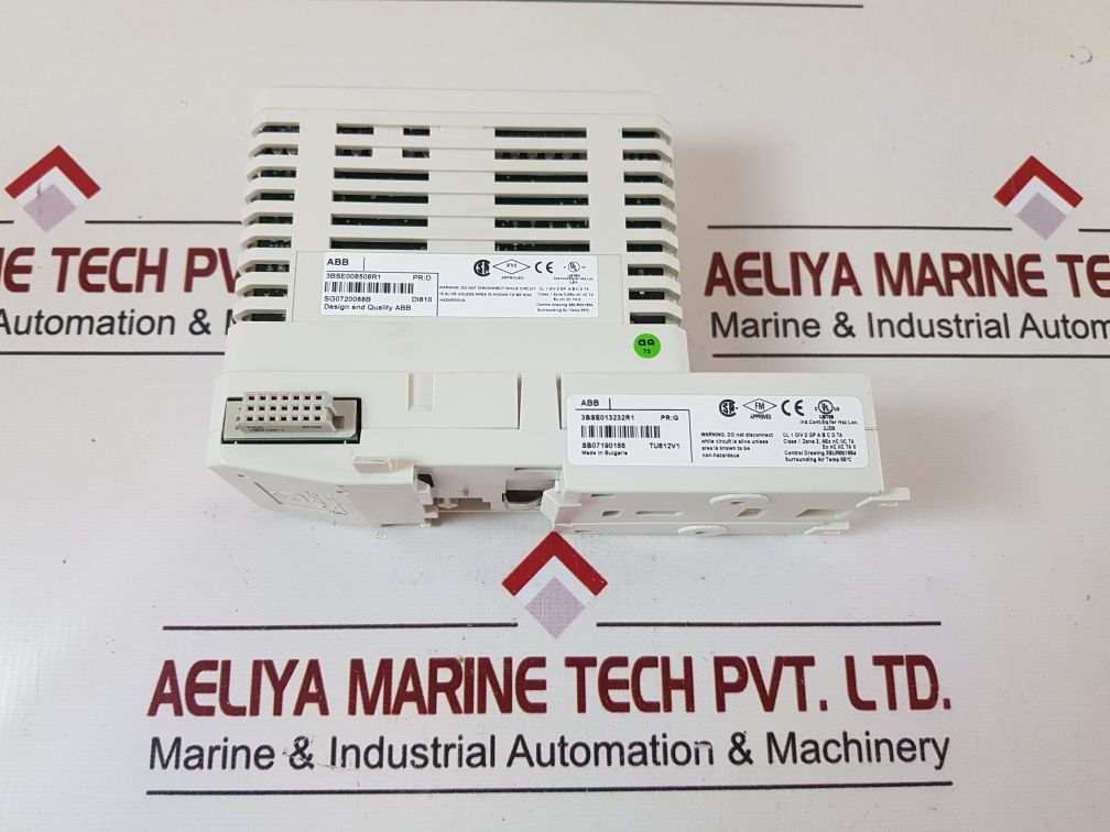 Abb 3Bse008508R1 Digital Input Module Pr:D With 3Bse013232R1 Pr:G Base Unit
