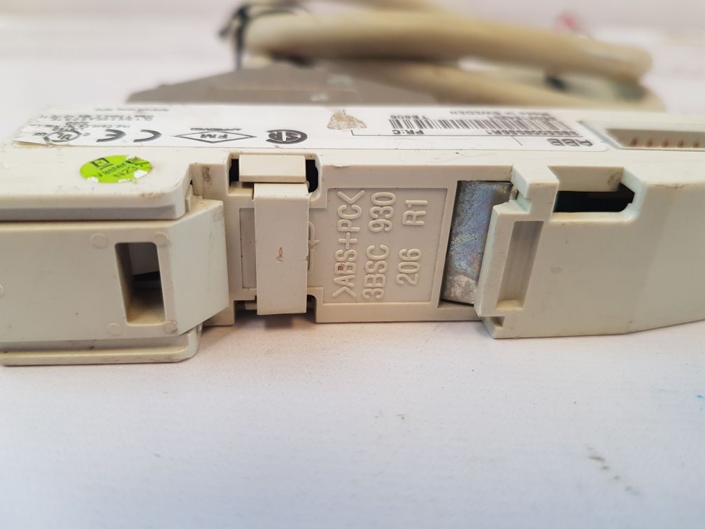 Abb 3Bse008536R1 Cable Adapter Module With 3Bsc950089R3 Cable