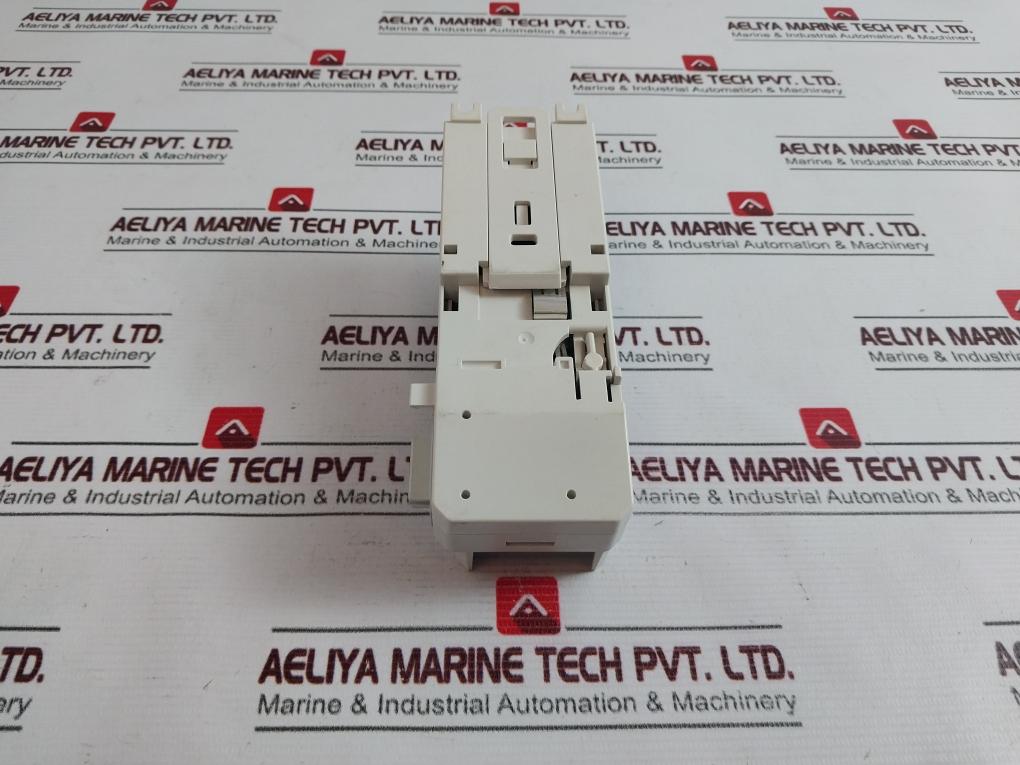 Abb 3Bse013230R1 Compact Module Termination Unit Base Tu810V1