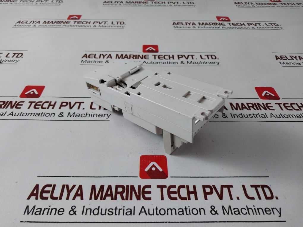 Abb Tu811V1 Compact Module Termination Unit 3Bse013231R1 Pr: K