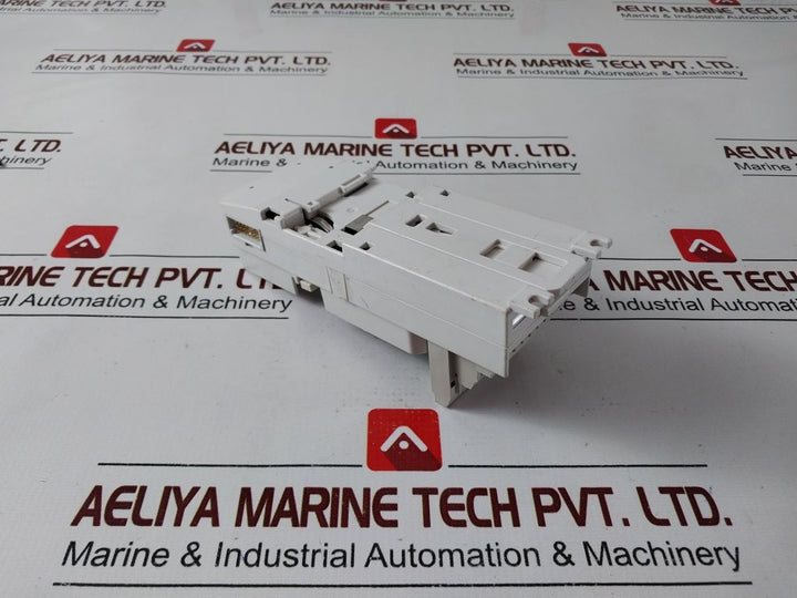 Abb Tu811V1 Compact Module Termination Unit 3Bse013231R1 Pr: K