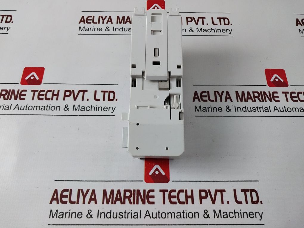 Abb Tu811V1 Compact Module Termination Unit 3Bse013231R1 Pr: K