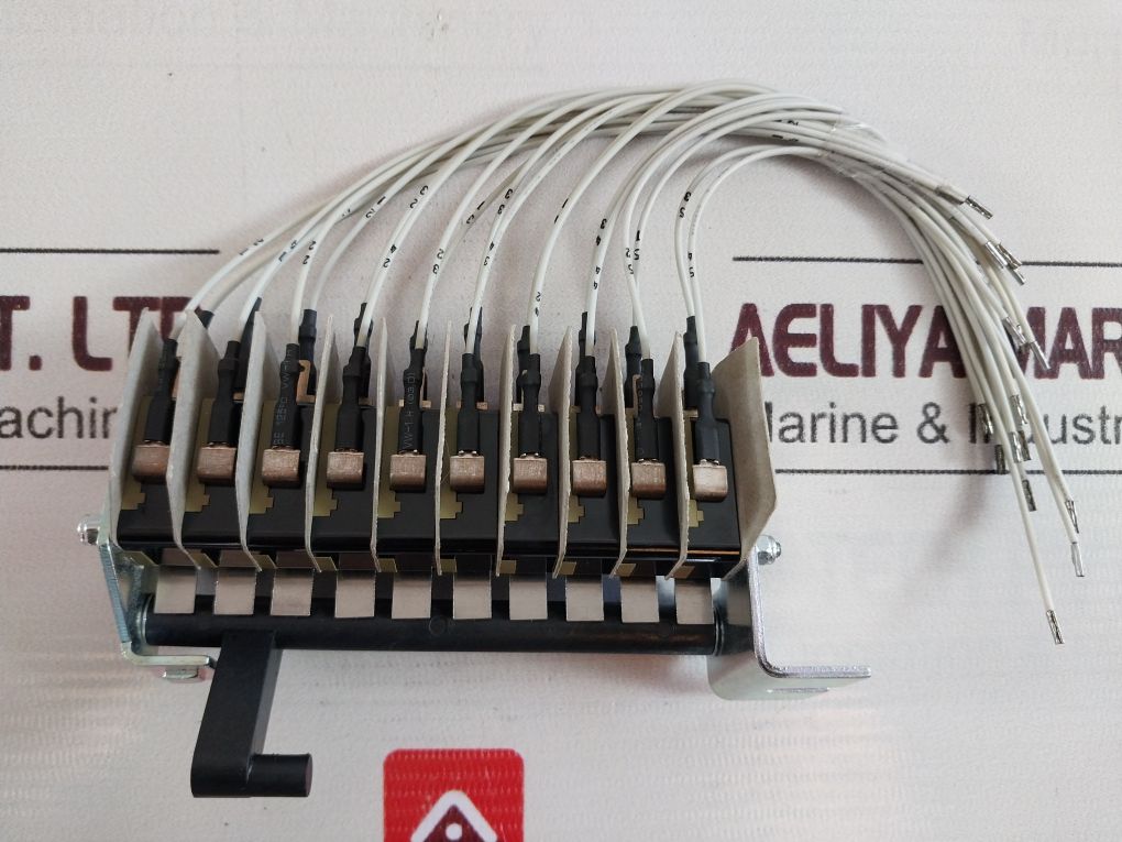 Abb 601933/608 Auxiliary Contacts 2033122