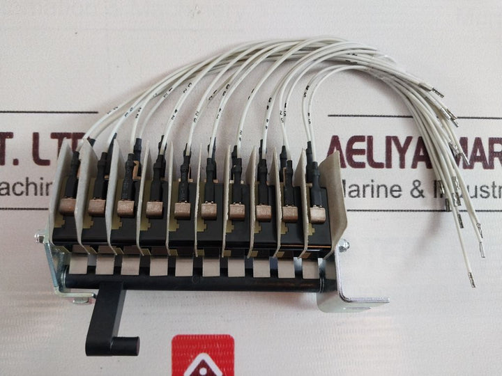 Abb 601933/608 Auxiliary Contacts 2033122