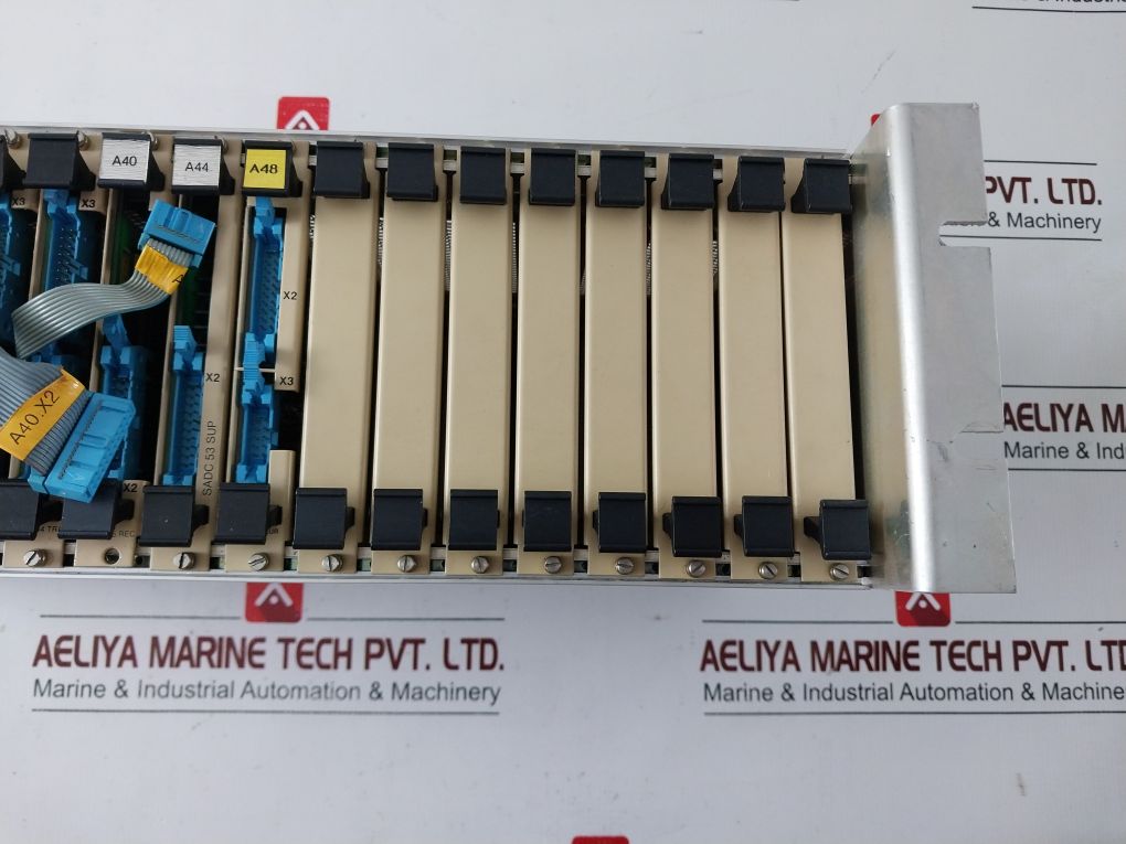 Abb Sadc 33/Sadc 500 Cpu/56 Ser/157 Tac/51 Mdp/52 Mod/54 Tra/55 Rec/53 Sup/58 Cur Rack