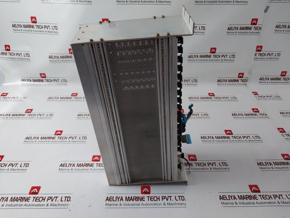 Abb Sadc 33/Sadc 500 Cpu/56 Ser/157 Tac/51 Mdp/52 Mod/54 Tra/55 Rec/53 Sup/58 Cur Rack