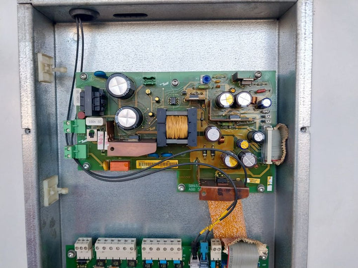 Abb Acs 600 Ac Variable Frequency Drive 64269062, Acw6842600600000300905