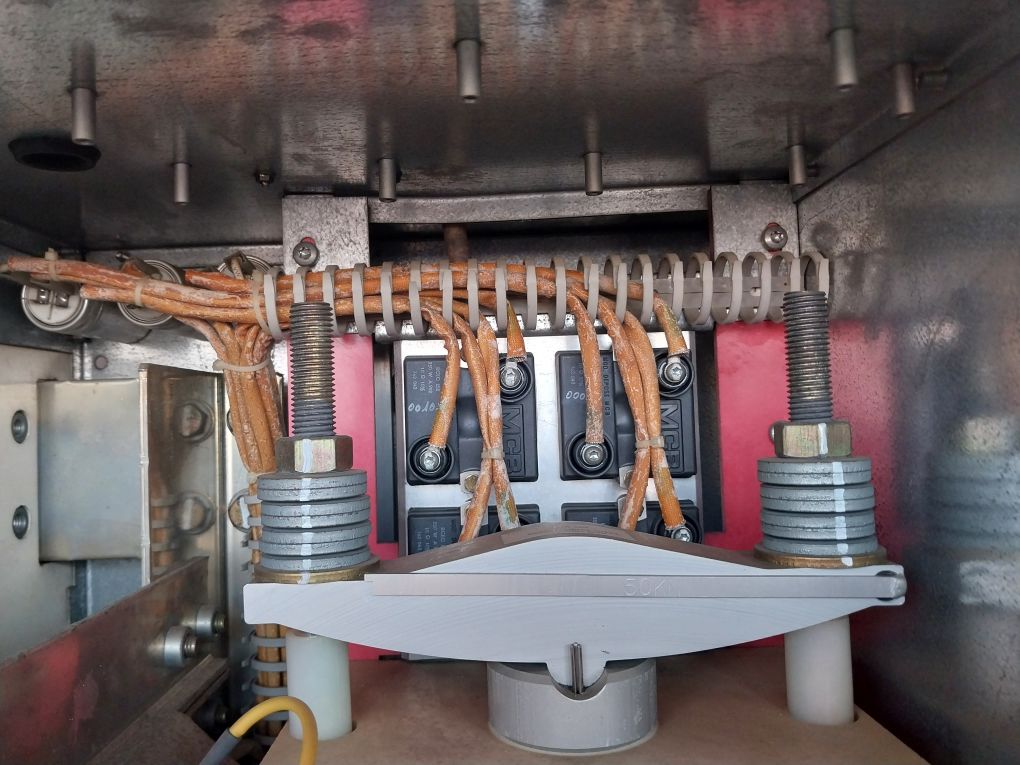 Abb Acs 600 Ac Variable Frequency Drive 64269062, Acw6842600600000300905