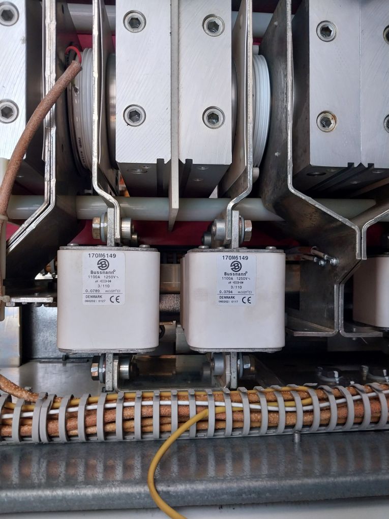 Abb Acs 600 Ac Variable Frequency Drive 64269062, Acw6842600600000300905