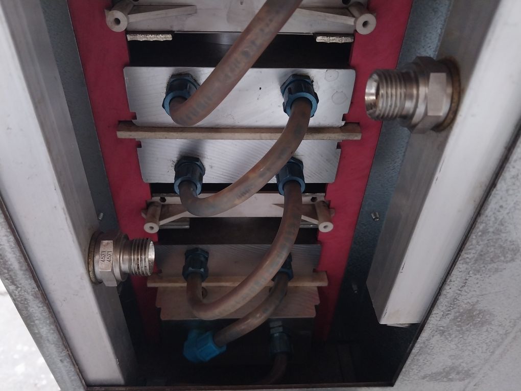 Abb Acs 600 Ac Variable Frequency Drive 64269062, Acw6842600600000300905