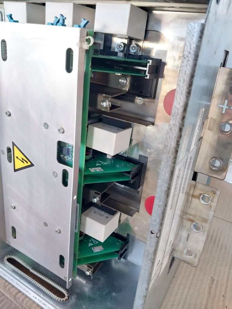 Abb 64277456, Acs600 Multidrive Module 4300A/1156A