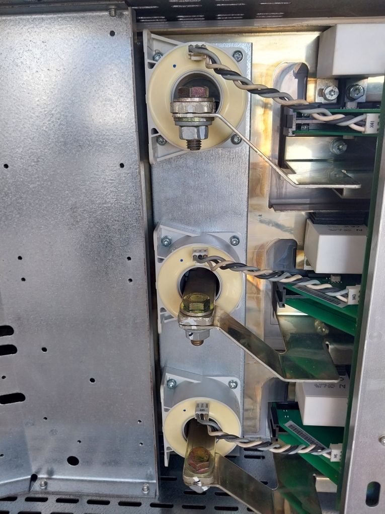 Abb Acs600 Multidrive Acw6341390600000300902/Acw6441390600000300900