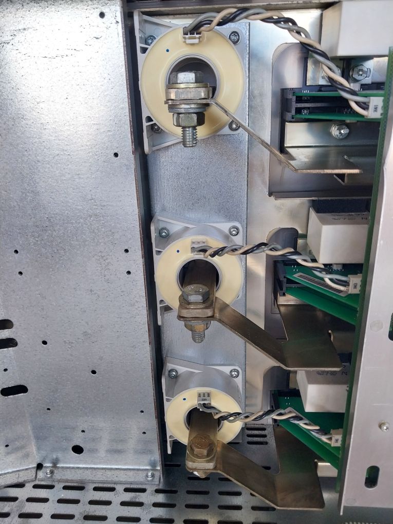 Abb 64310810 Acs600 Multidrive Module