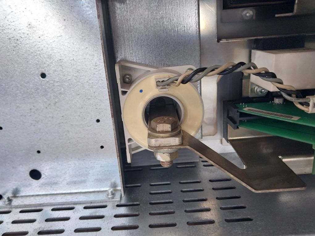 Abb 64310810 Acs600 Multidrive Module