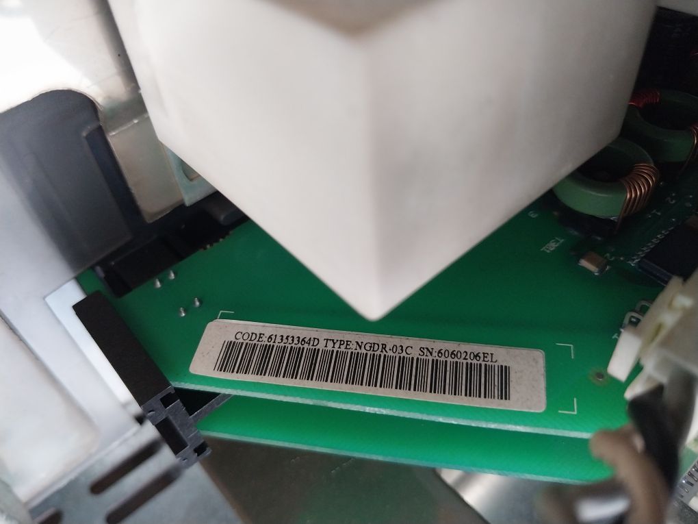 Abb 64310810 Acs600 Multidrive Module