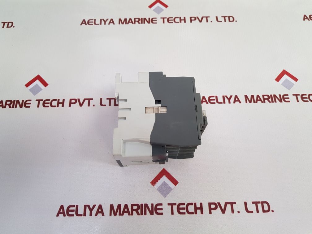 Abb A26-30-10 Contactor 600 Vac Used