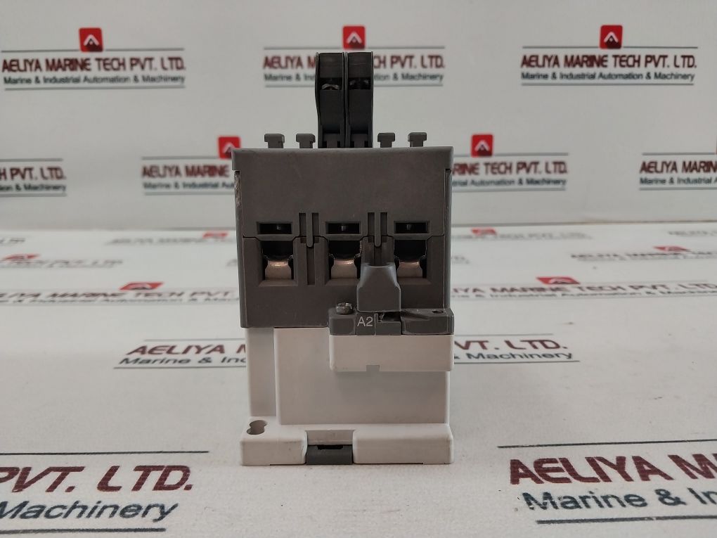 Abb A63-30 Contactor With Ca5-01 & Ca5-10 Contact Blocks
