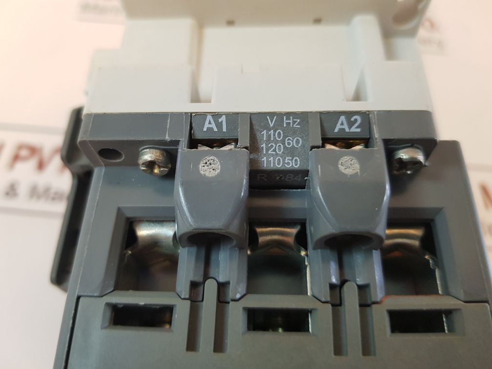 Abb A75-30-11-84 Contactor 1Sbl411001R8411

