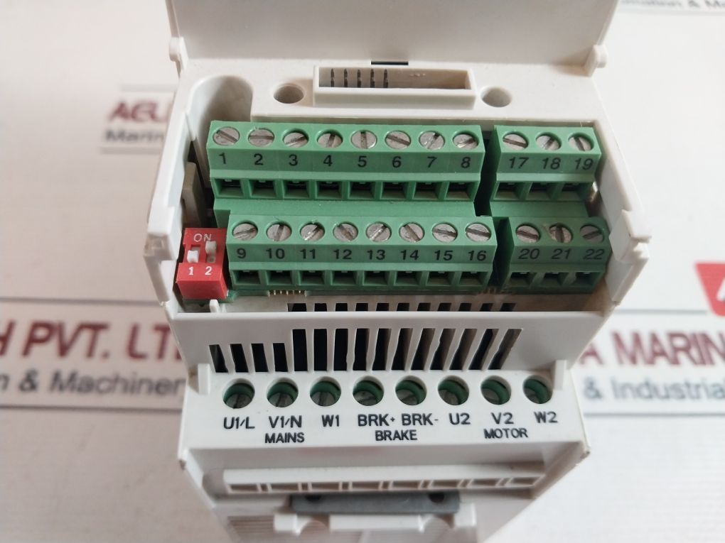 Abb Acs355-03E-08A8-4 Ac Drive 480V 4Kw