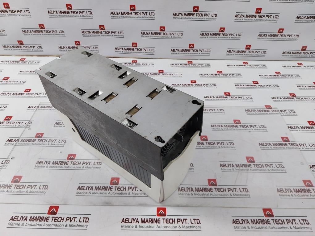 Abb Acs550-01-06A9-4 Frequency Converter 380V/480V Ac