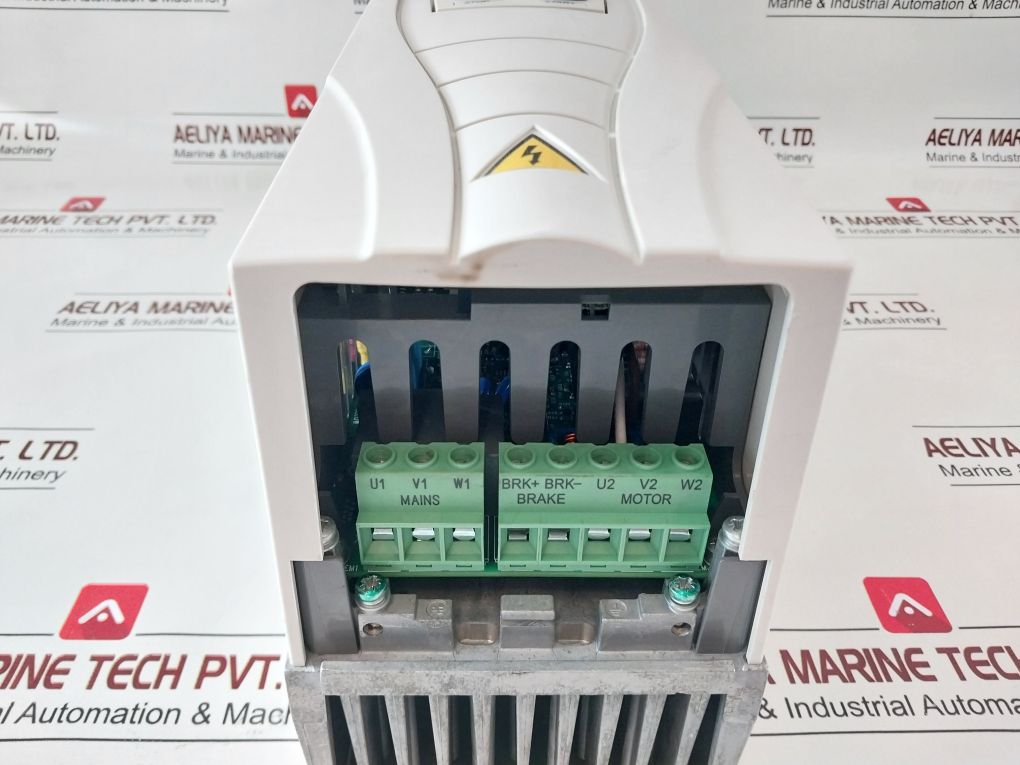 Abb Acs550-01-08A8-4 Inverter Drive
