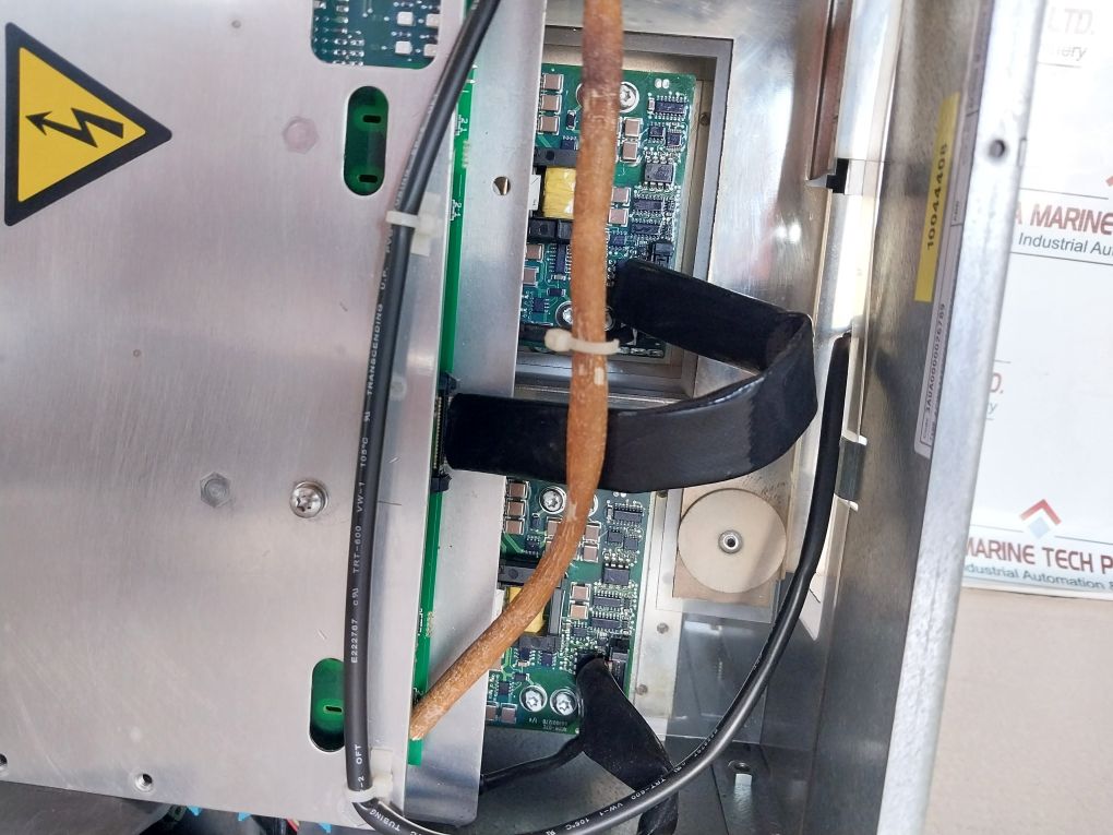 Abb Acs600 Frequency Inverter 857871