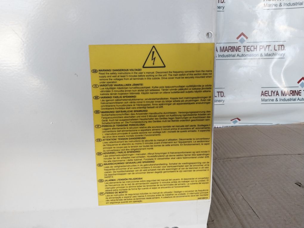 Abb Acw6441390600003300902+V991 Acs600 Multidrive Module