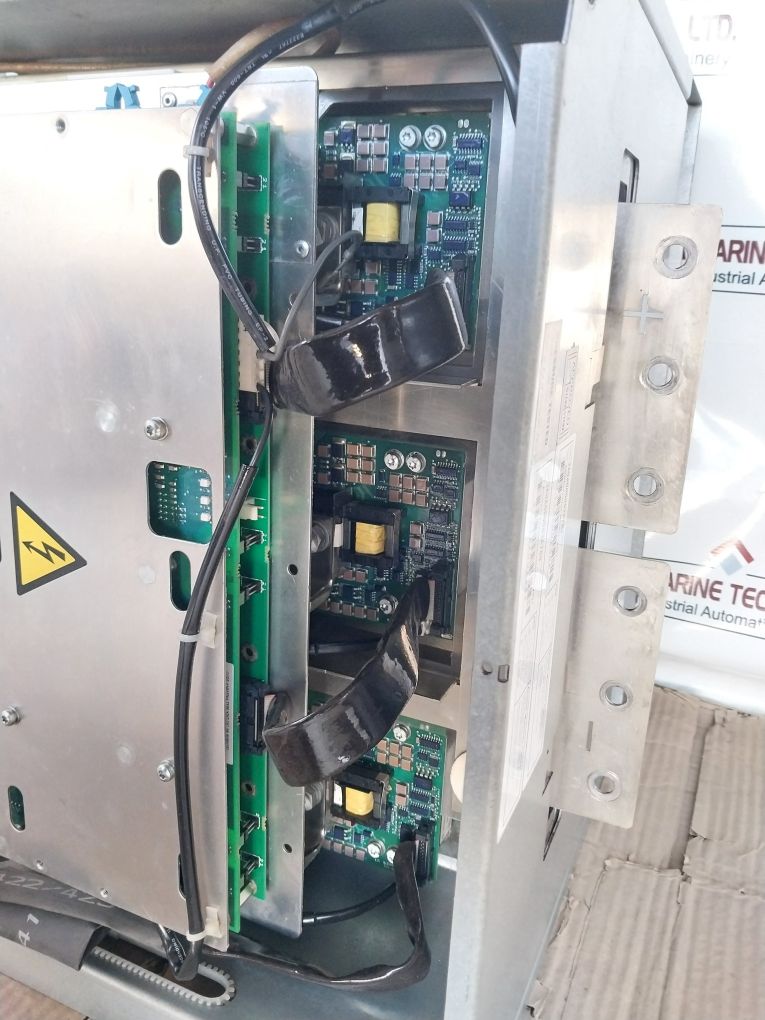 Abb Acw6441390600003300902+V991 Acs600 Multidrive Module