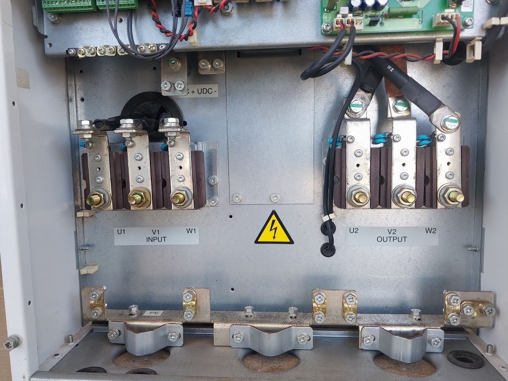 Abb Acs60401003 Variable Frequency Ac Drive