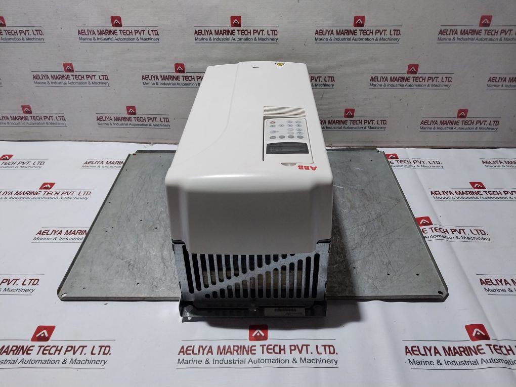 Abb Acs800-01-0105-5+C132 Drive Control Panel Cpd 312R Ip21