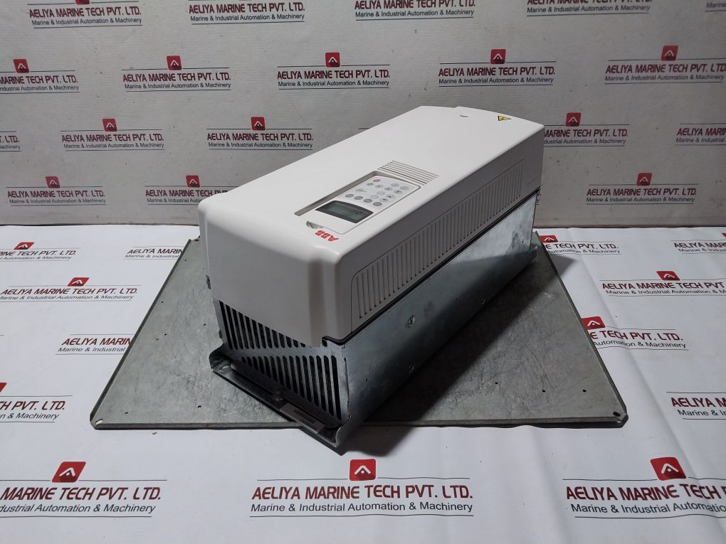 Abb Acs800-01-0105-5+C132 Drive Control Panel Cpd 312R Ip21