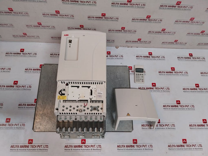 Abb Acs800-01-0140-5+C132 Drive Control Panel Cdp 312R