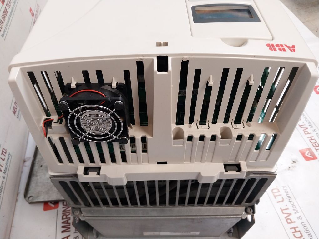 Abb Acs800-01-0140-5+C132 Marine Type Approved Ac Drive Cdp 312R