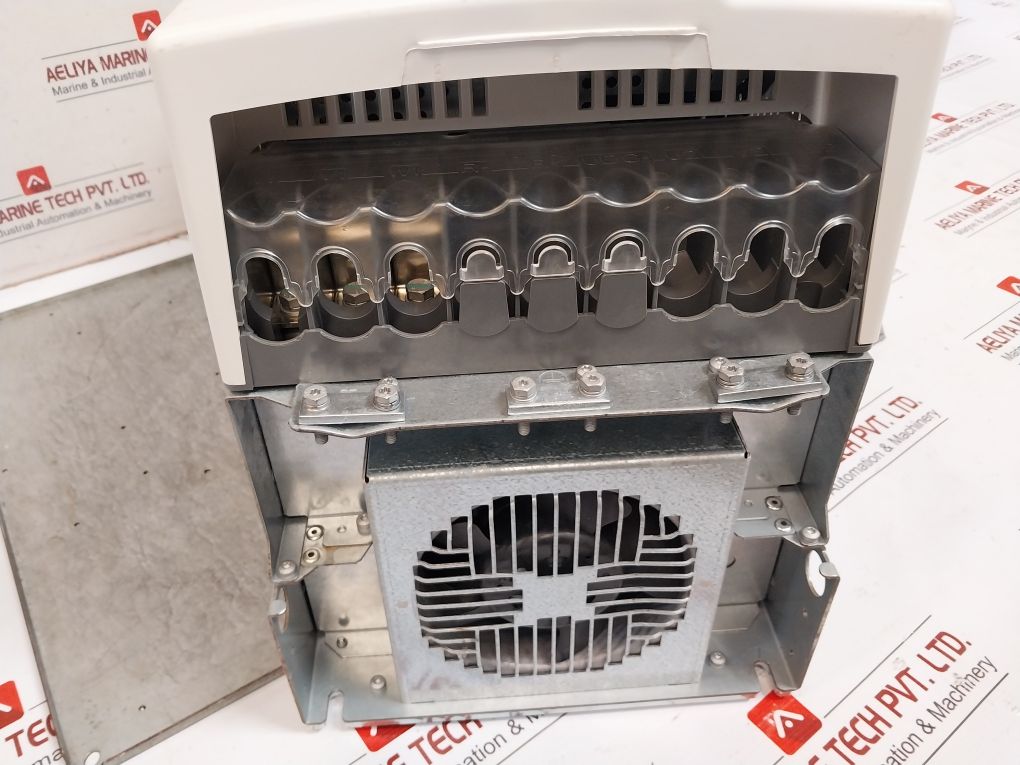 Abb Acs800-01-0140-5+C132 Marine Type Approved Ac Drive Cdp 312R