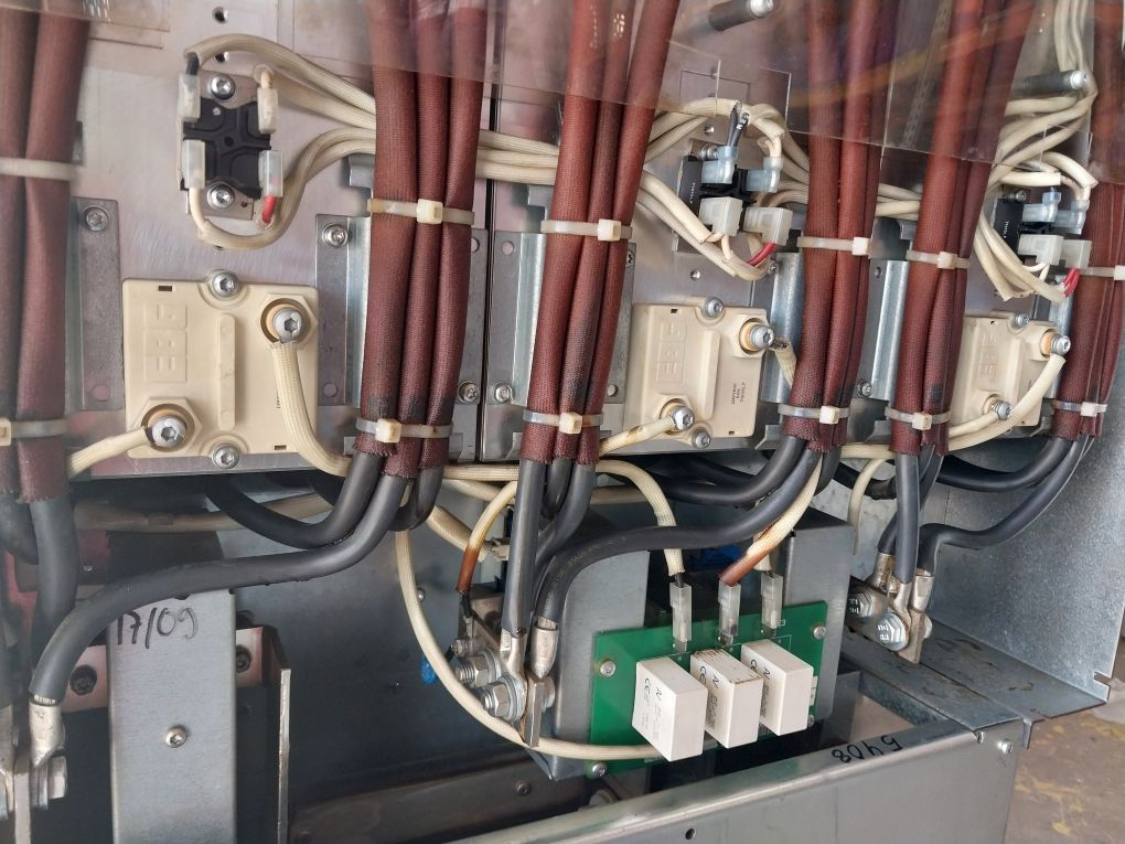 Abb Acs800-104-0440-7+E205+V991 400V~