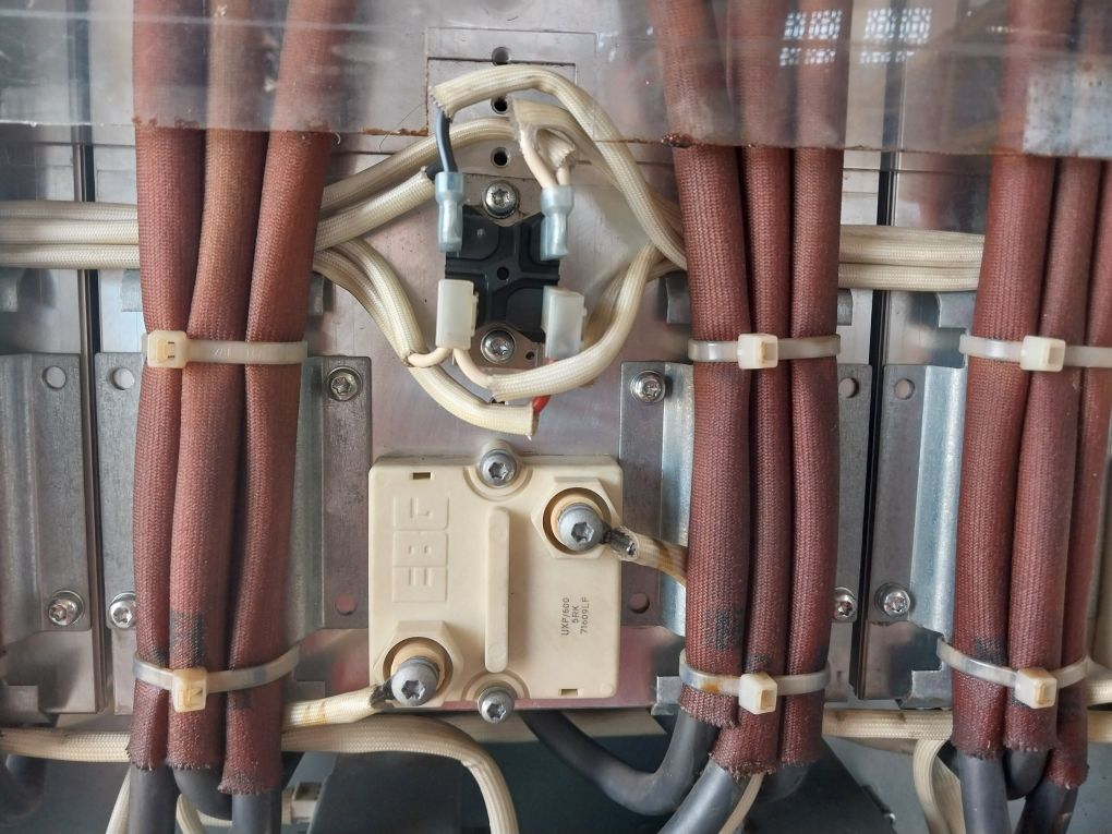 Abb Acs800-104-0440-7+E205+V991