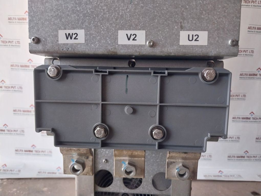 Abb Acs800-104-0580-7+C126+E205+V991 63 Hz