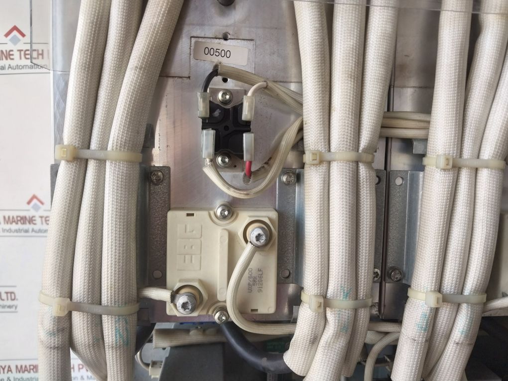 Abb Acs800-104-0580-7+C126+E205+V991 63 Hz