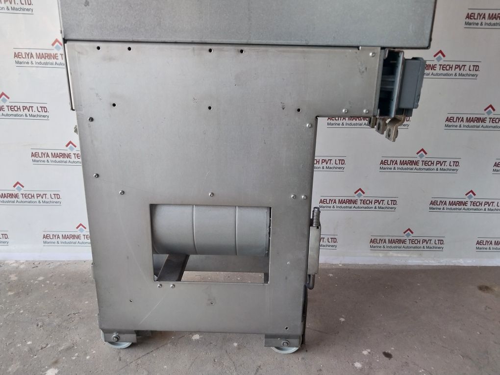 Abb Acs800-104-0580-7+C126+E205+V991 Inverter