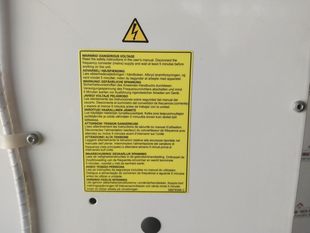 Abb Acs800-104-0580-7+C126+E205+V991 Inverter