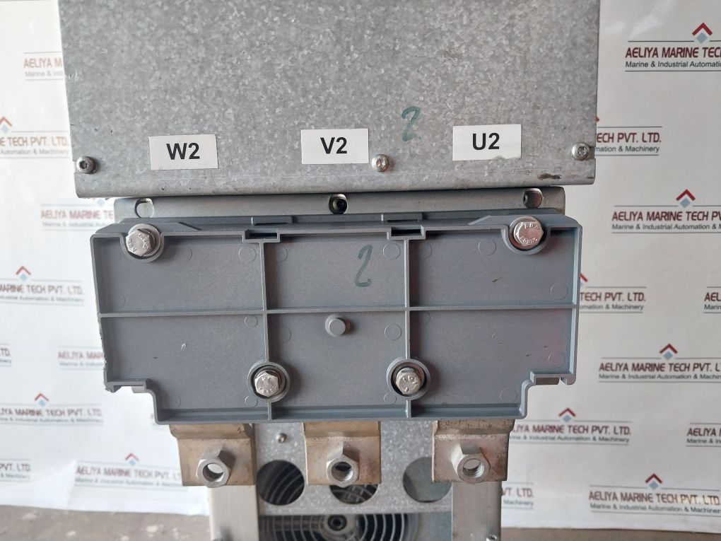 Abb Acs800-104-0580-7+C126+E205+V991 .14Mh