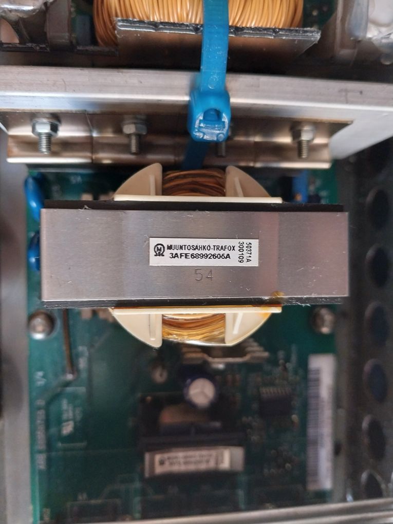 Abb Acs800-104-0580-7+C126+E205+V991 .14Mh