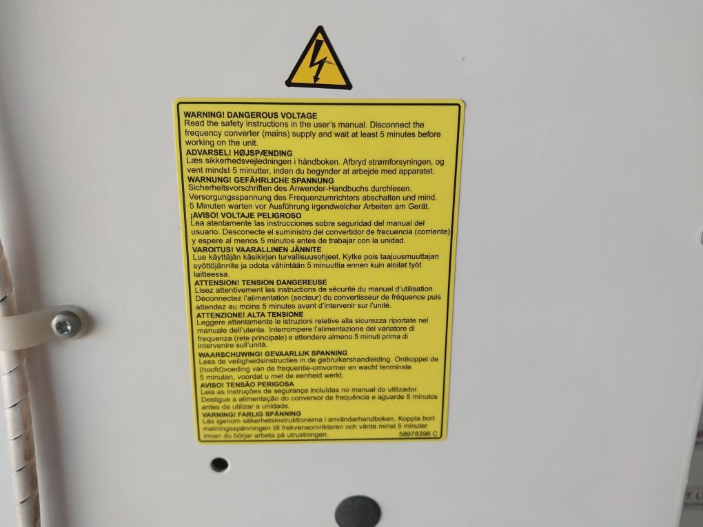 Abb Acs800-104-0580-7+C126+E205+V991 .14Mh